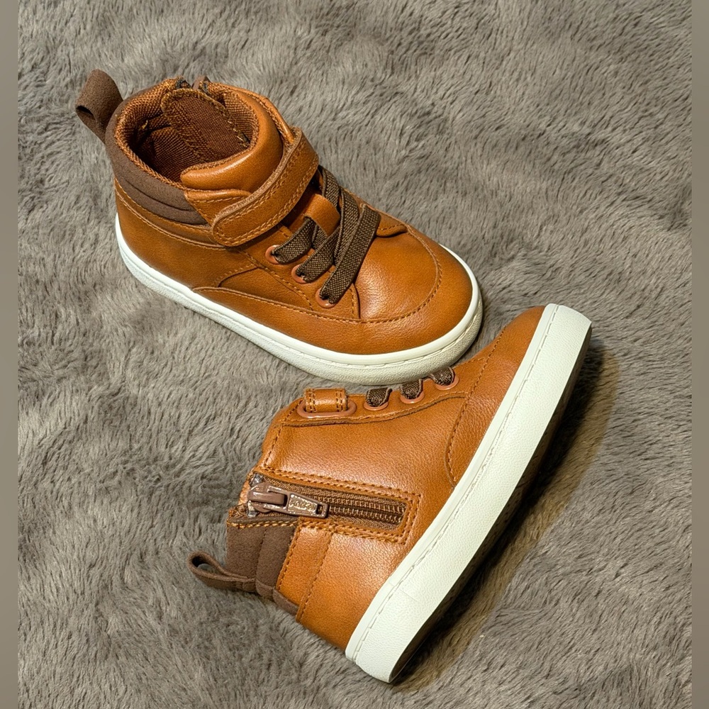 Cat & Jack - Toddler’s Brown Aidan Sneaker Boots, Size - 6T - Picture 2 of 15